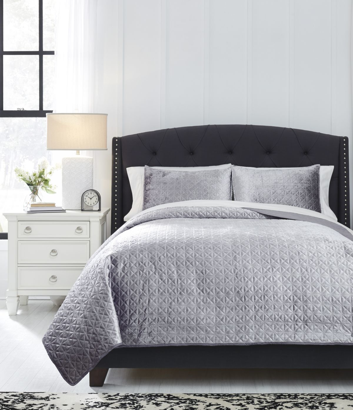 Picture of Maryam Gray Coverlet Set