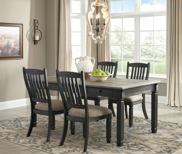 Picture of Tyler Creek 5-Piece Dining Set