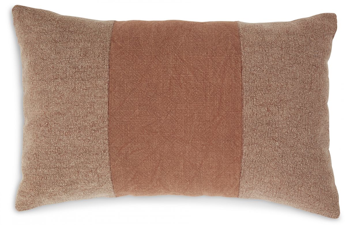 Dovinton Accent Pillow