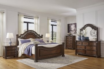 Picture of Lavinton 6-Piece King Poster Bedroom Set